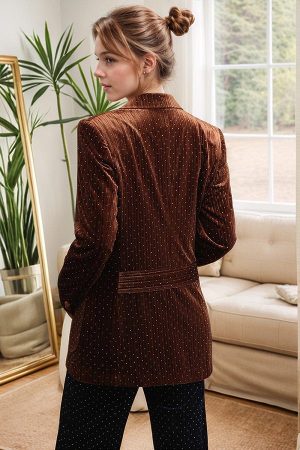 Coffee Dots Fluwelen Peak Revers Blazer met dubbele rij knopen Im Angebot – Bild 3