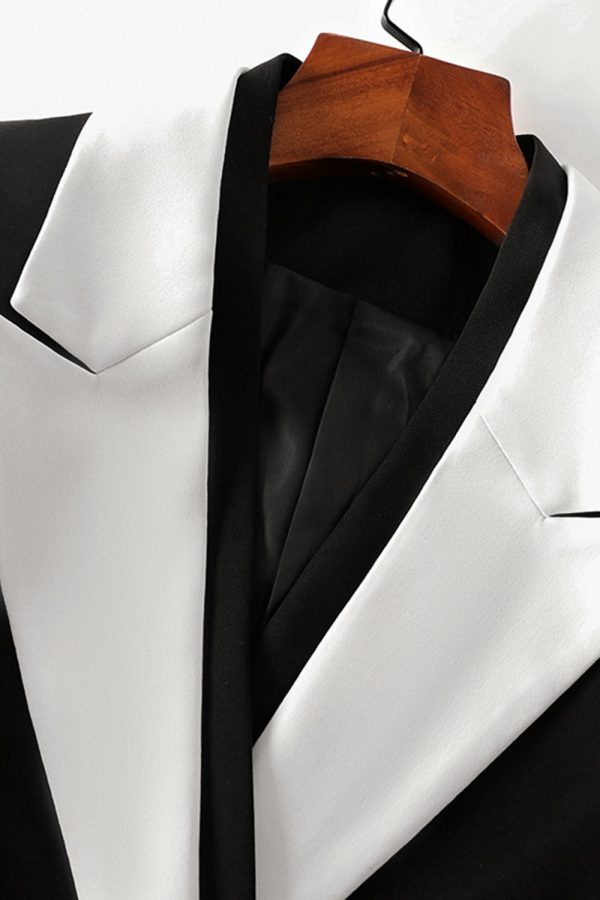 Zwarte revers met inkeping korte blazer voor dames Im Angebot – Bild 4