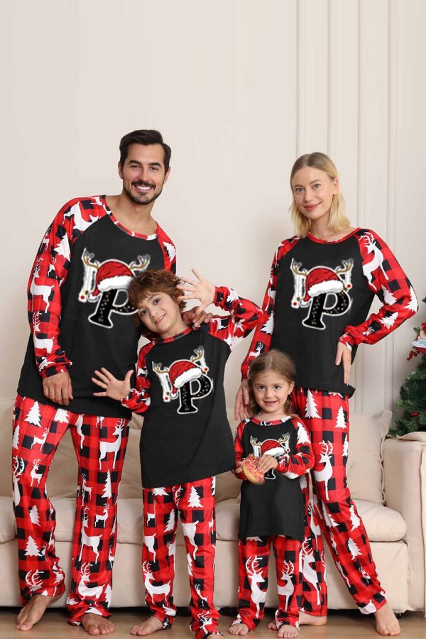 Zwarte en rode boom en herten gedrukt familie kerst pyjama s Angebot
